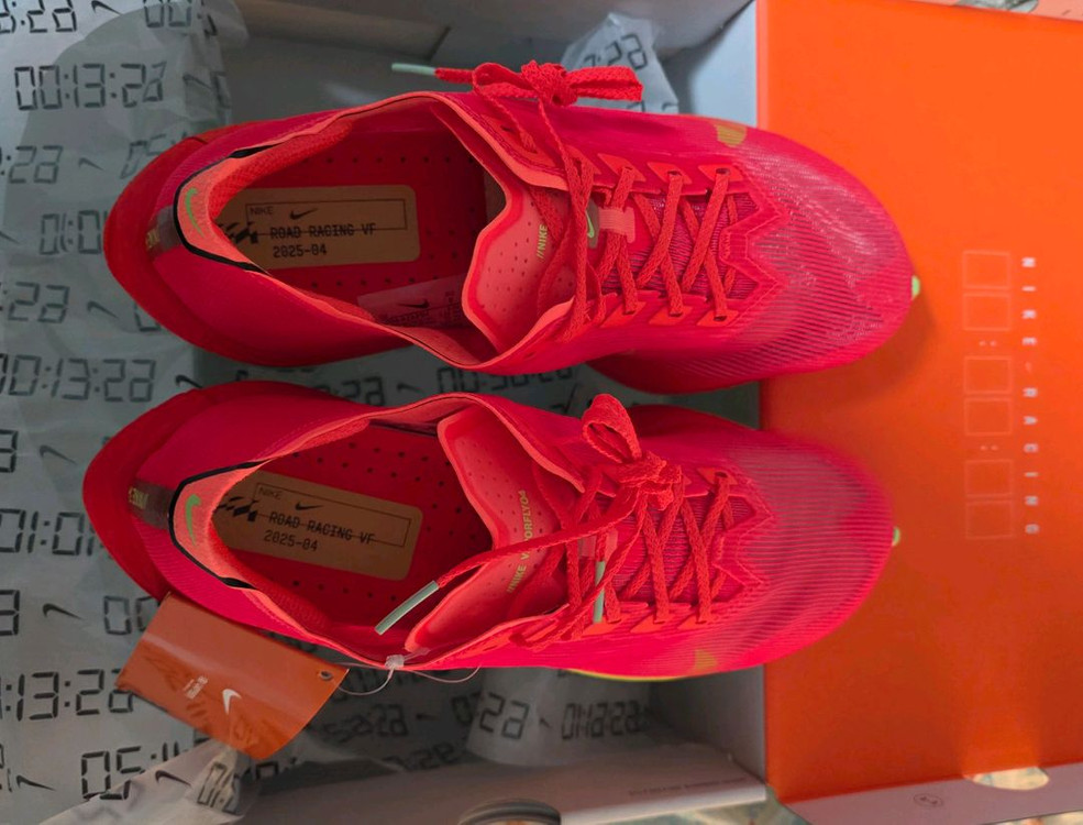 나이키 줌X 베이퍼플라이4--1