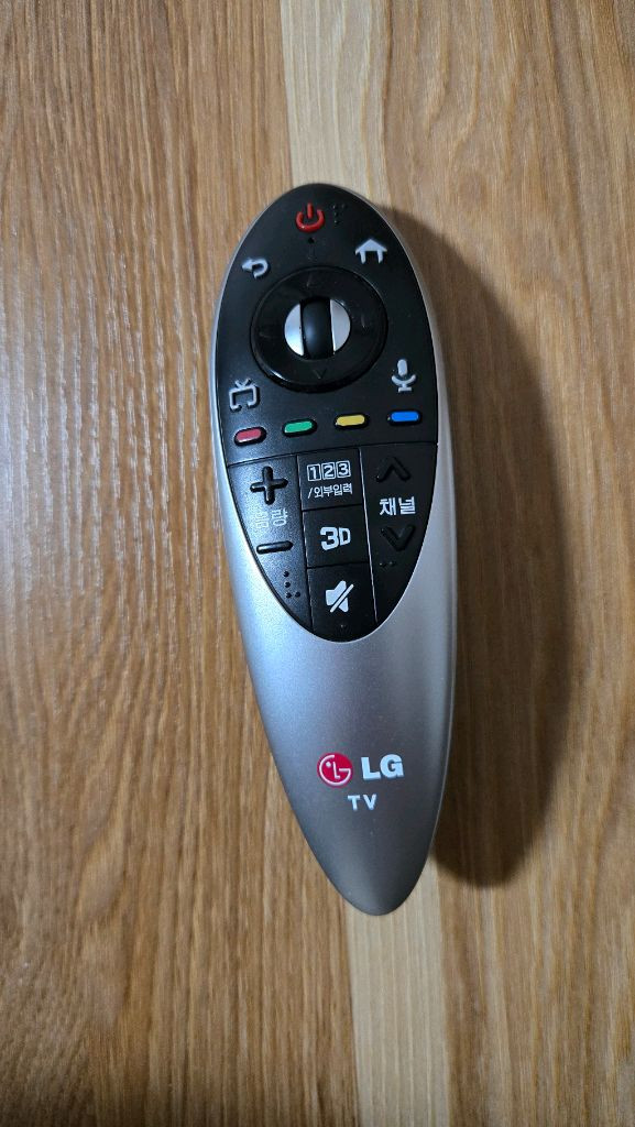 LG 60인치 UHD LED 벽걸이tv--4