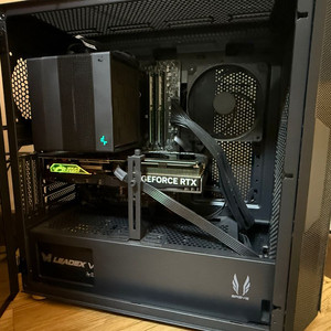 4070TI SUPER / 7950X3D / 64GB / 990 PRO 2TB