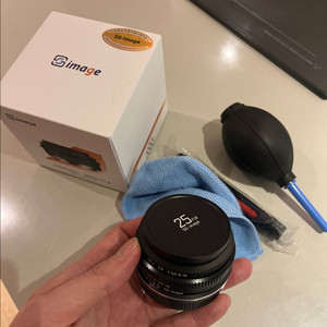 25mm f/1.7 렌즈 sgimage mf aps-c 7 artisans 이미지