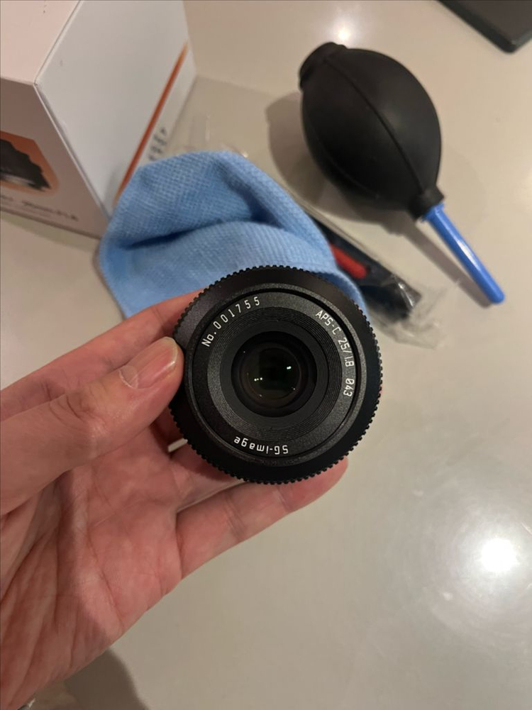 25mm f/1.7 렌즈 sgimage mf aps-c 7 artisans 이미지