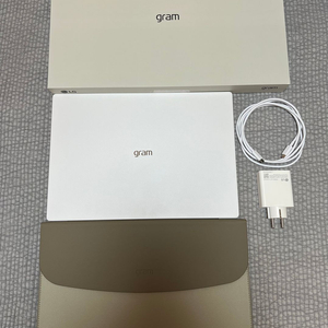 노트북 LG 그램 2025 17인치 화이트 32GB RTX4050