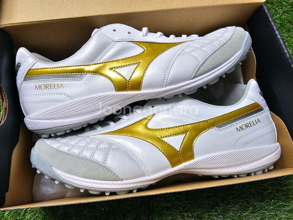 [새상품]미즈노 모렐리아 살라 JPN TF Bright Gold팩--1