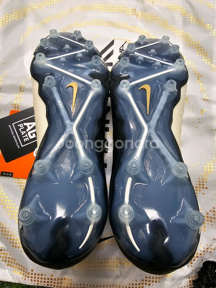 [새상품]나이키 팬텀GX2 엘리트 AG 런칭 Mad Ready팩 255mm--5