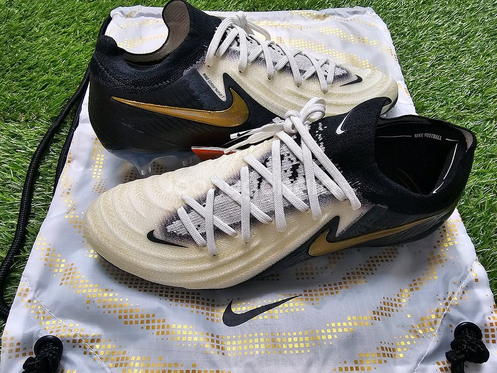 [새상품]나이키 팬텀GX2 엘리트 AG 런칭 Mad Ready팩 255mm--7