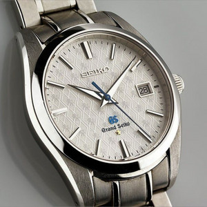 그랜드 세이코 sbgx103 구매합니다 이미지