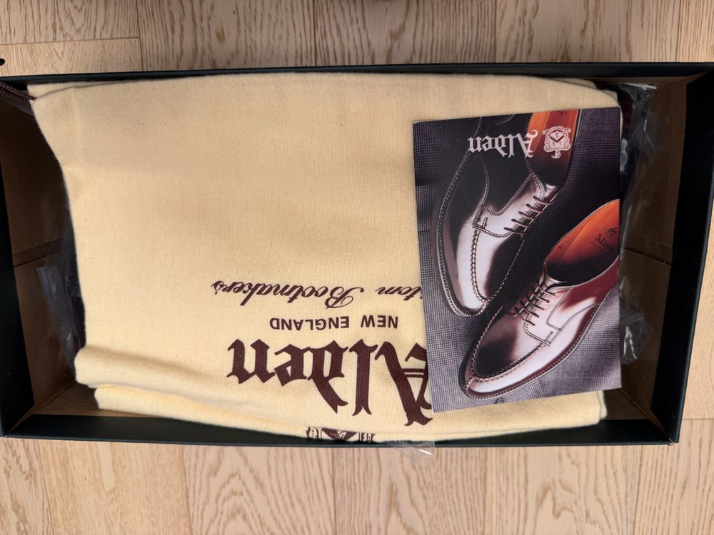 알든 브로그샵 코도반 점퍼 부츠 7d 1회착용--7