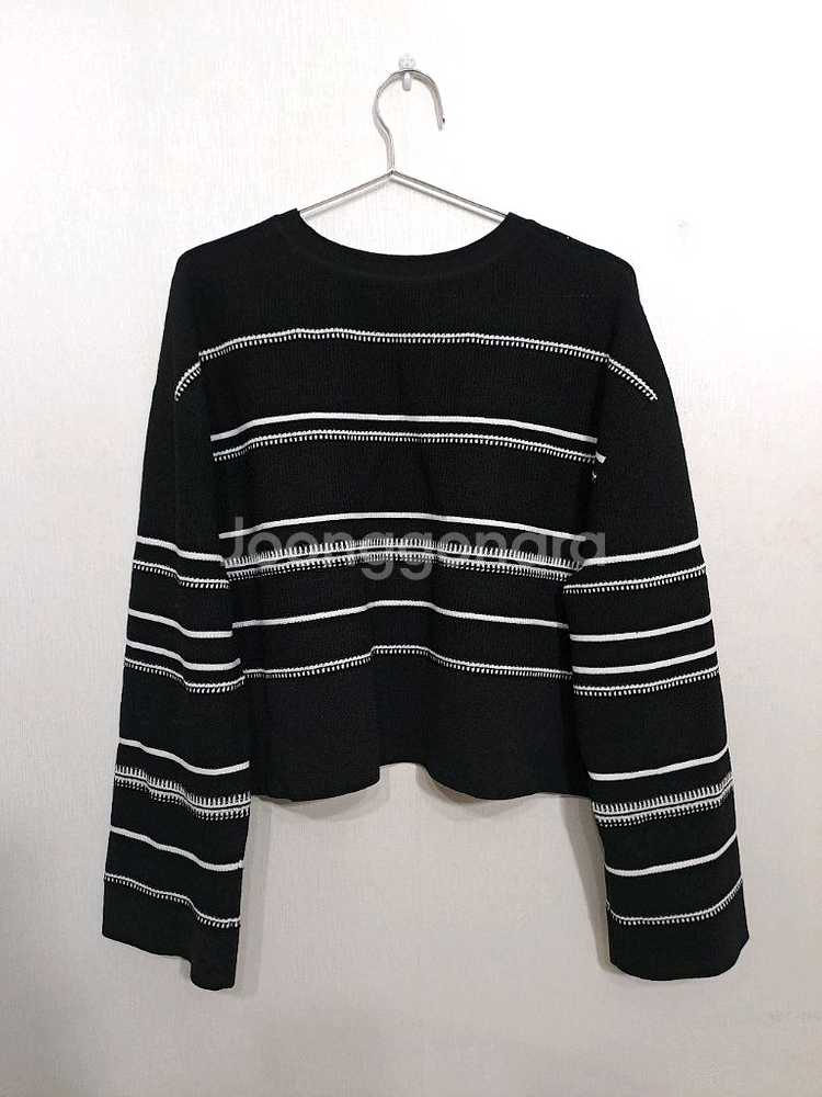 시스템(SYSTEM) 스트라이프 크롭 니트 (상태 최상)--2