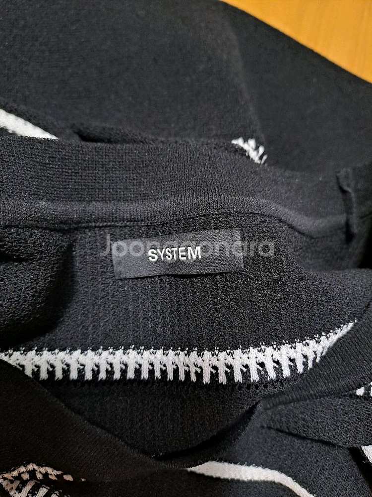 시스템(SYSTEM) 스트라이프 크롭 니트 (상태 최상)--3