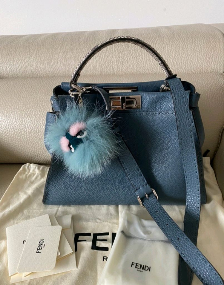 펜디 셀러리아 피카부 미듐--3