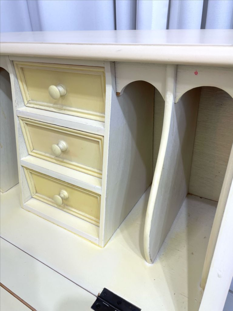 [부산] 예쁜 프렌치데스크(뷰로) 빈티지 크림색 아담한 서랍장--4