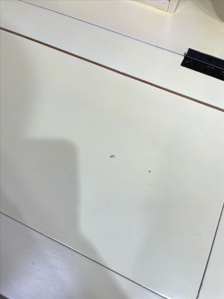 [부산] 예쁜 프렌치데스크(뷰로) 빈티지 크림색 아담한 서랍장--6