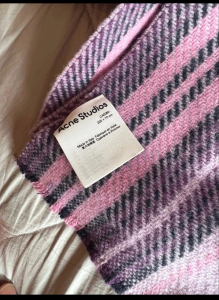 아크네스튜디오 울 체크 숄 머플러 CA0082--1