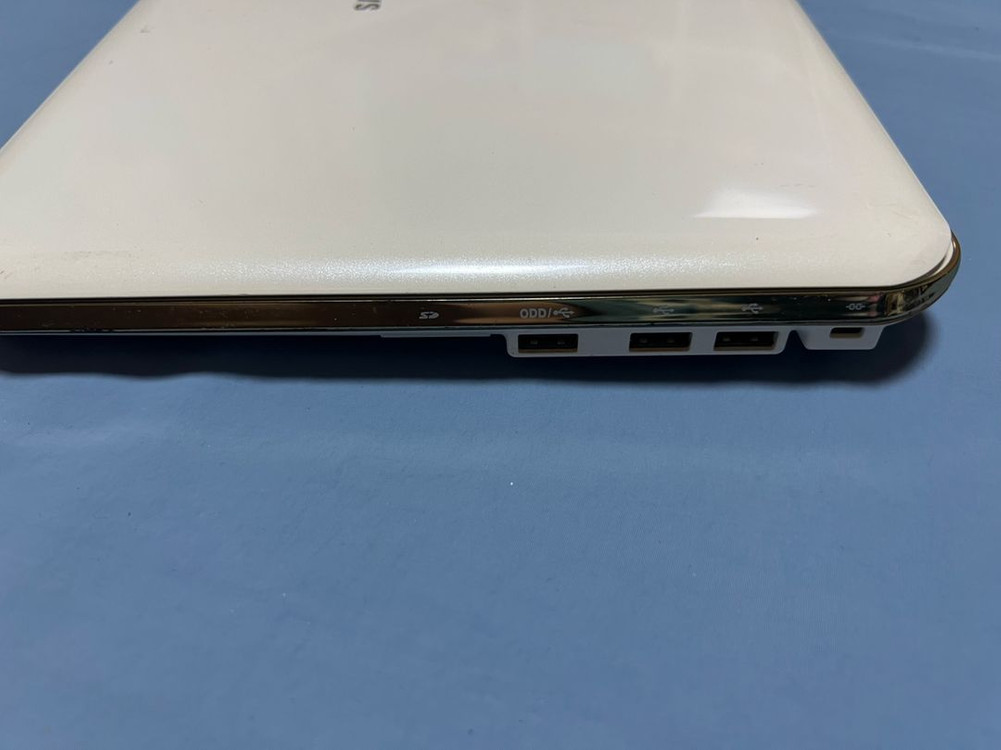 삼성 SENS X420 구형 노트북 부품용--3