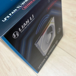 LIAN LI UNIFAN TL Wireless 120 리버스 화이트