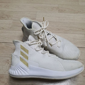 300 아디다스 D 로즈9 농구화 스니커즈 신발 운동화 300사이즈 완전좋아요