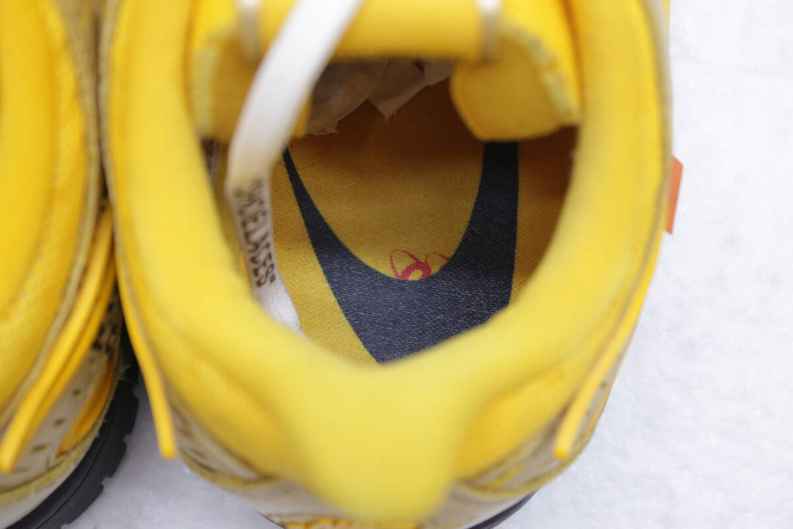 나이키 OFF-WHITE Air Rubber Dunk.상태좋은 중고제품 팝니다.--4