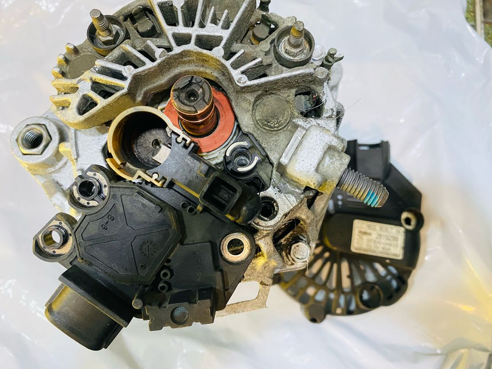 (가격내림)중고 알터네이터 팝니다. (레이터보, 모닝터보, 바이퓨얼 제네레다 발전기)--2