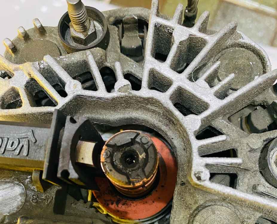 (가격내림)중고 알터네이터 팝니다. (레이터보, 모닝터보, 바이퓨얼 제네레다 발전기)--3