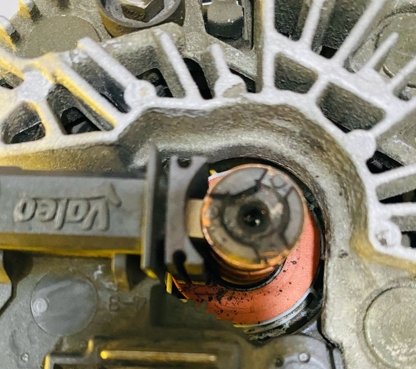 (가격내림)중고 알터네이터 팝니다. (레이터보, 모닝터보, 바이퓨얼 제네레다 발전기)--4