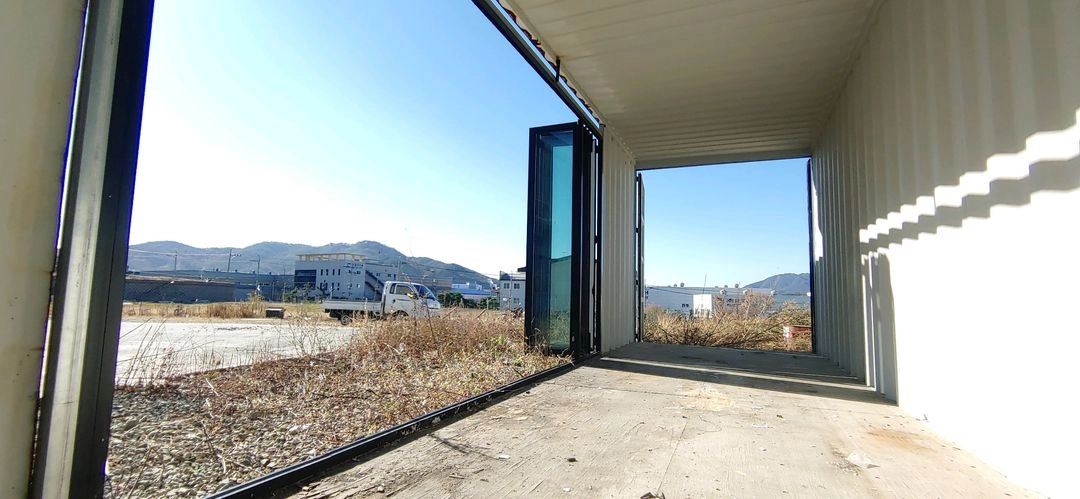 대형 중고컨테이너 매매 설치 상담 이미지