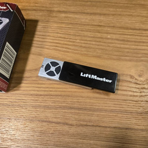 LiftMaster 4채널 정품 리모컨