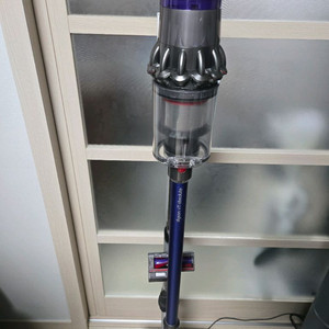 다이슨V11무선청소기 이미지