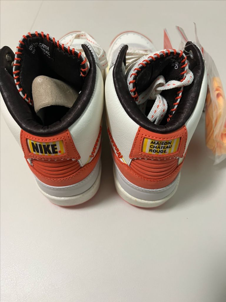 에어조던2 레트로SP 메종 샤토 루즈 이미지