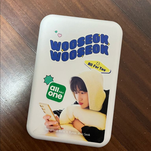 변우석 보조배터리 (올원뱅크굿즈) 이미지