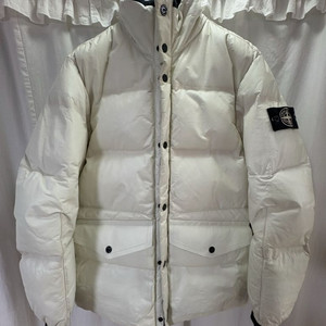 스톤아일랜드 화이트 와펜 레더 양가죽 무스탕 패딩