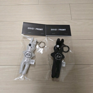 2ne1 프라그먼트 한정판 키링/ 미개봉 새제품