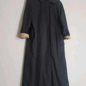 버버리 블랙 내피 탈부착 되는 트렌치코트