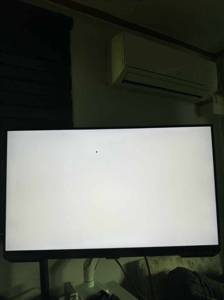 삼성 g7 s32bg700 4k ips 144hz 스마트, 게이밍 모니터--2
