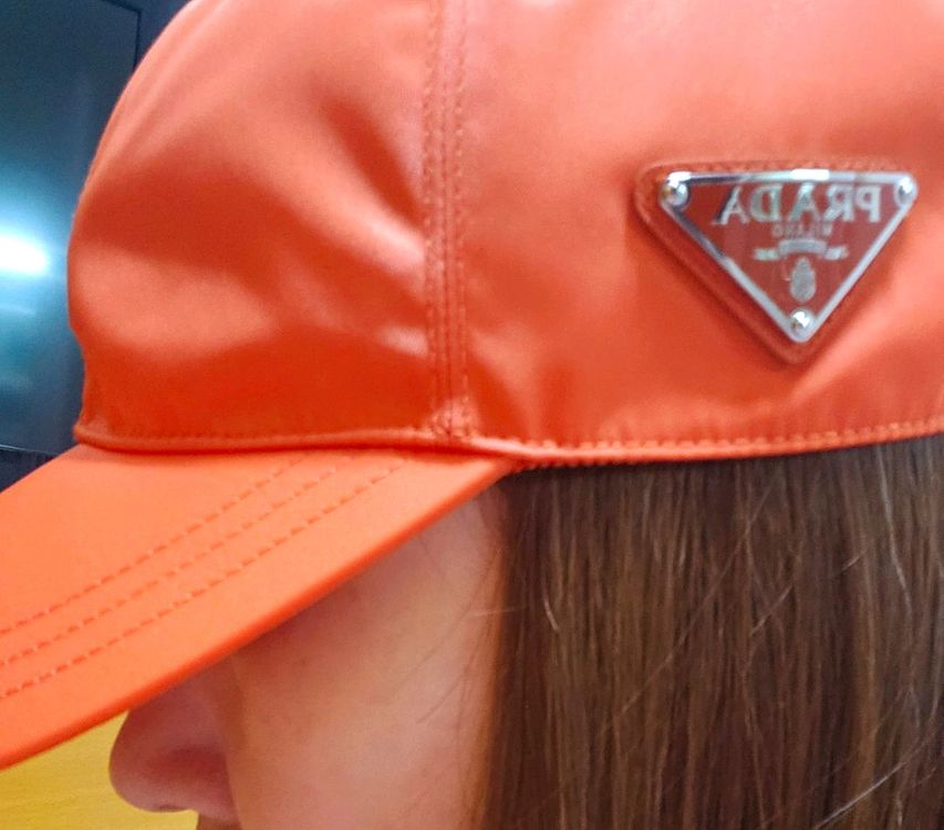 정품 프라다 삼각로고 볼캡 파격가 (새상품급 1회착용)--1