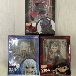 넨도로이드 베르세르크 가츠 그리피스 광전사 이미지