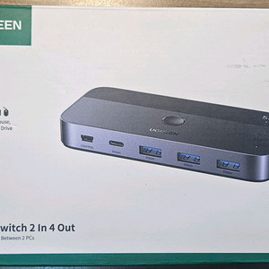 UGREEN USB 3.0 공유 스위치 2 In 4 Out 미개봉