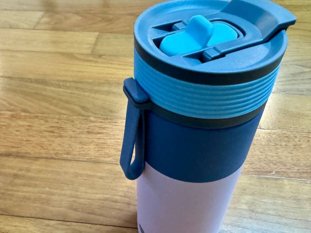 아소부 텀블러 600ml 텀블러 팝니다--1