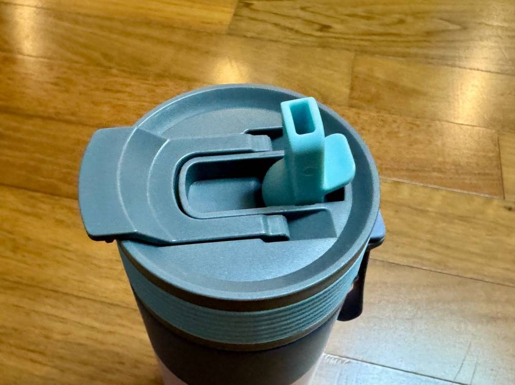 아소부 텀블러 600ml 텀블러 팝니다--3