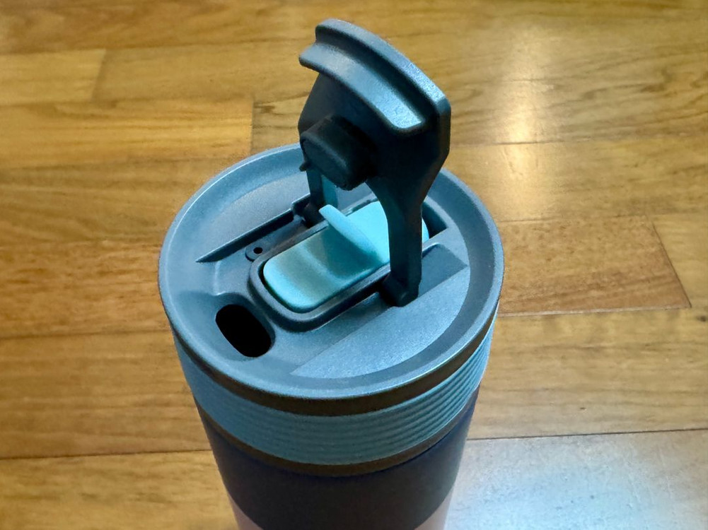 아소부 텀블러 600ml 텀블러 팝니다--4