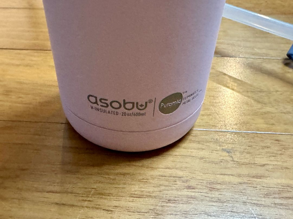 아소부 텀블러 600ml 텀블러 팝니다--5