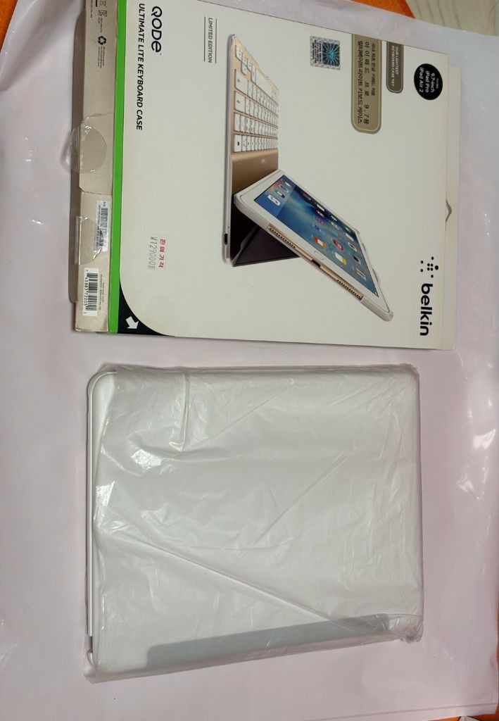 벨킨 QODE Ultimate Lite 키보드 케이스. 아이패드 프로9.7--1