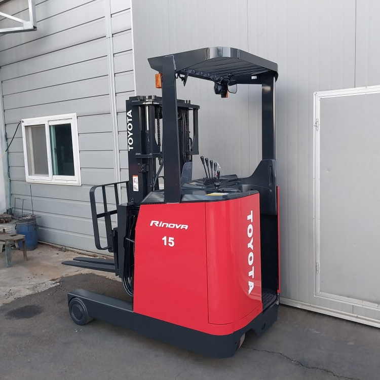 니찌유 전동지게차 1.5톤 사이드쉬프트장착 1300시간 2024년식--2