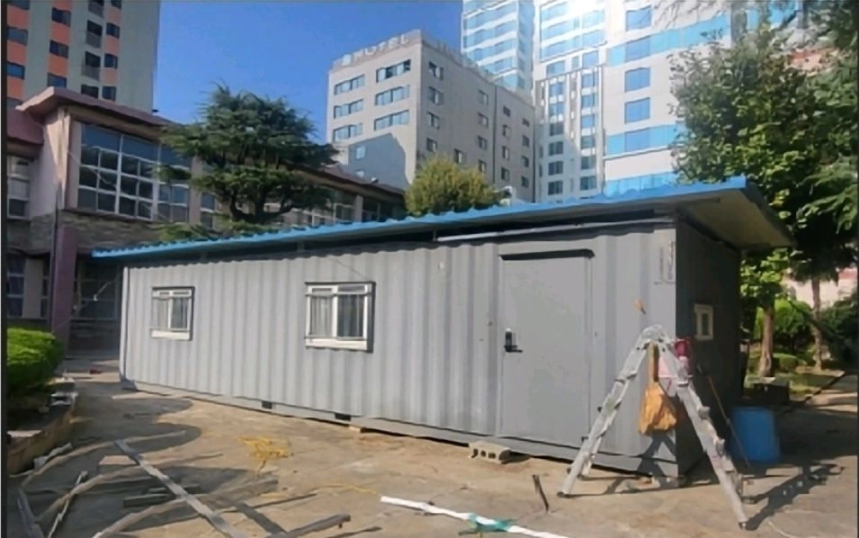 부산 3x9 컨테이너 이동식 주택/사무실/농막/체류형쉼(개인) 판매완료 이미지