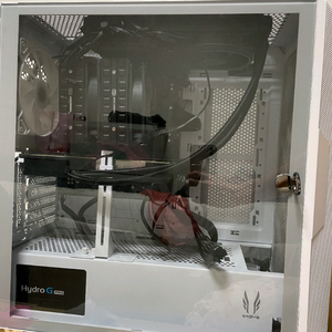 7800x3d 반본체 팝니다(글카 추가하여 완본체 가능)