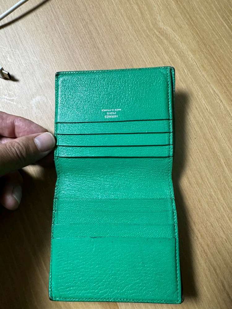 에르메스 레드 그린 장지갑 단지갑 팝니다 루이비통 샤넬 디올 펜디--7