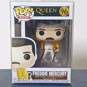 funko 펀코팝 프레디 머큐리 퀸 밴드 피규어 판매합니다