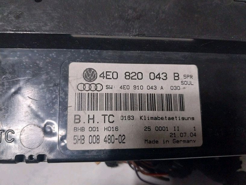 아우디 A8 D3 에어컨 히타 공조기 스위치 / 4E0820043B 4E0 820 043 B 이미지