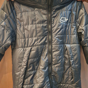 나이키 퀼팅 패딩 점퍼 블랙 M-L 사이즈 남녀공용 자켓