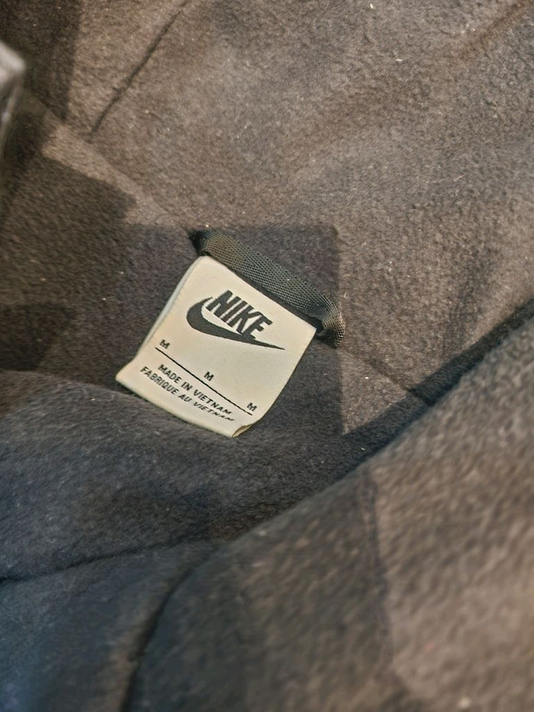 나이키 퀼팅 패딩 점퍼 블랙 M-L 사이즈 남녀공용 자켓 이미지