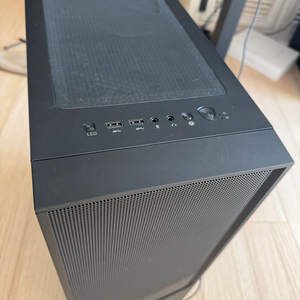 라이젠 7500F, 4070 Super, 32GB, 1T [풀박, 사용시간 975시간]